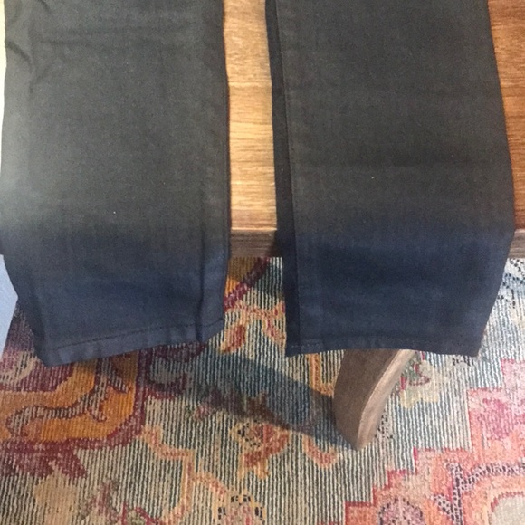 Jeans - Picture 3 of 4